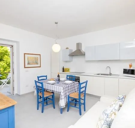 Ferienhaus Meridia San Menaio