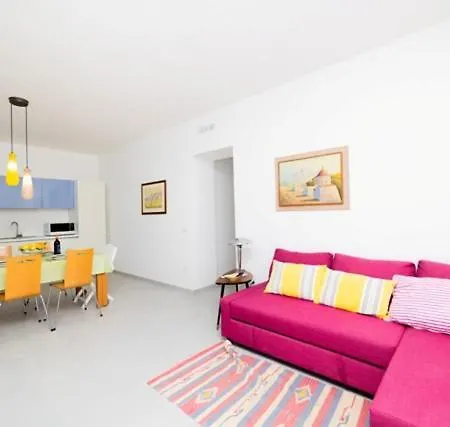 Ferienhaus Meridia San Menaio